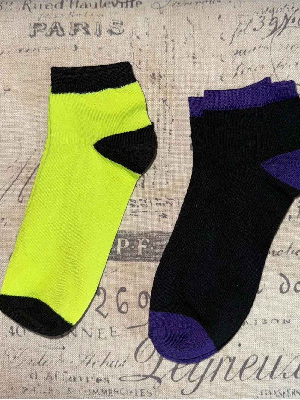 Women’s Athletic Ankle Socks - Neon Yellow & Black, Black & Purple - Unbranded
